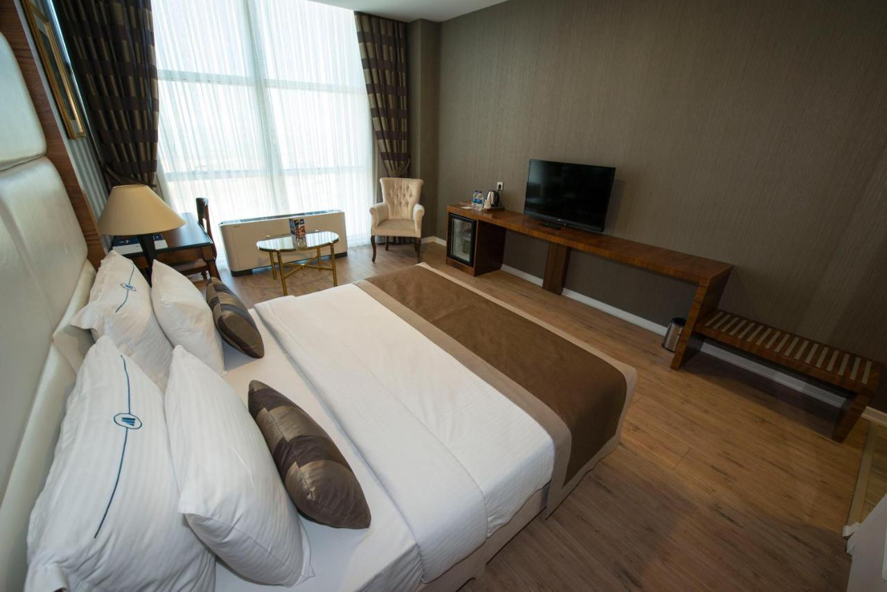 Manesol Fuar Hotell Istanbul Eksteriør bilde